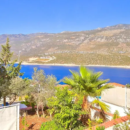 4 4* Kaş